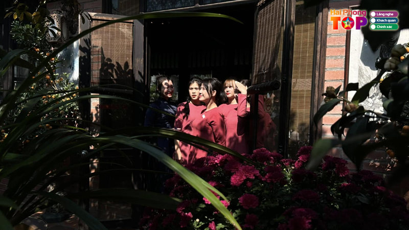 Nha-hang-com-nieu-dong-cau-tinh-hoa-am-thuc-viet-4