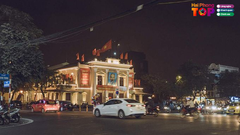 Nha-hat-thanh-pho-hai-phong-co-gi-thu-hut-du-khach-3