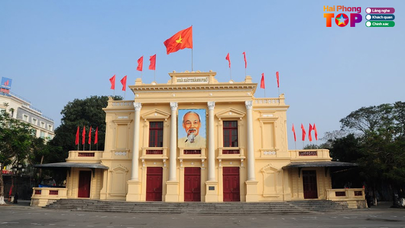 Nha-hat-thanh-pho-hai-phong-co-gi-thu-hut-du-khach