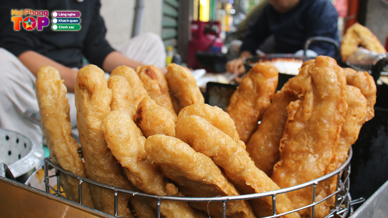 Top-5-dia-chi-ban-banh-chuoi-chien-hai-phong-nuom-nuop-khach